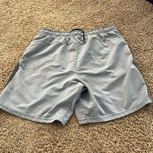 NIKE large short grey
